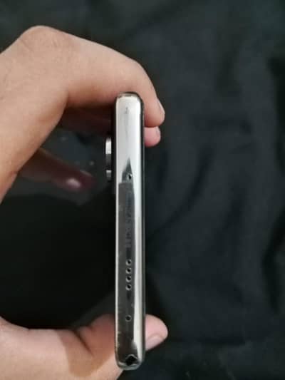Tecno CAMON 40 Pro