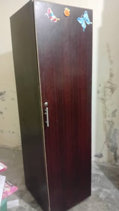single door Almari