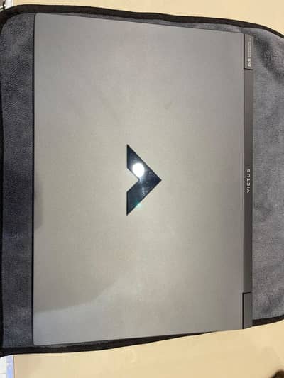 Victus HP 15-fb3001nr AMD Ryzen AI 7 350 APU 16GB DDR5 1TB SSD RTX 506