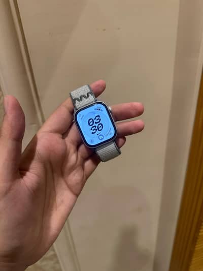 Apple Watch Series 11 42mm silver