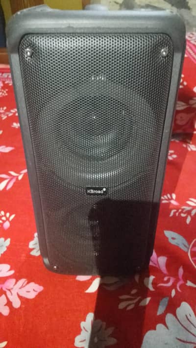 New speaker Bock pack with Mike