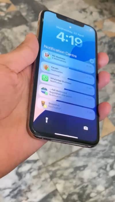 Iphone XS Factory unlock