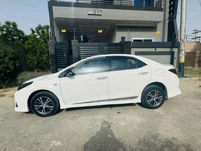Toyota Corolla Altis 2015