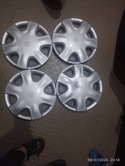 Suzuki Alto wheel cups