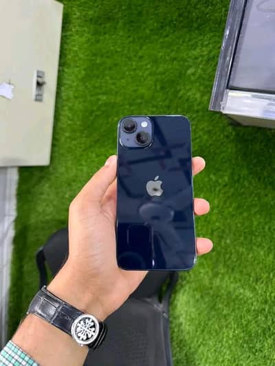 Apple iPhone 14. .  256 GB  0332:64:80:252 WhatsApp number