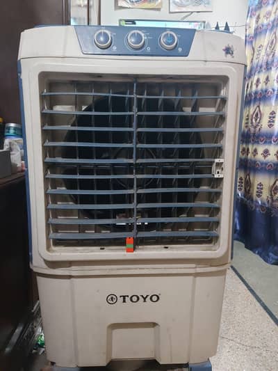 Toyo air cooler 2 year used orignal condition moter cooper
