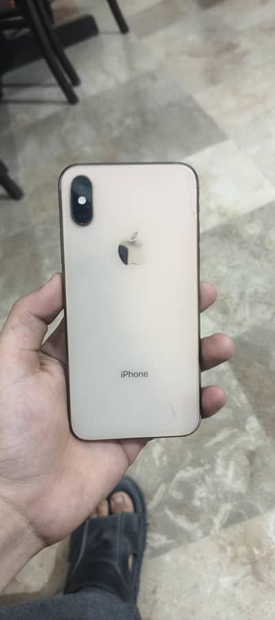 Apple iPhone XS And iPhone 6