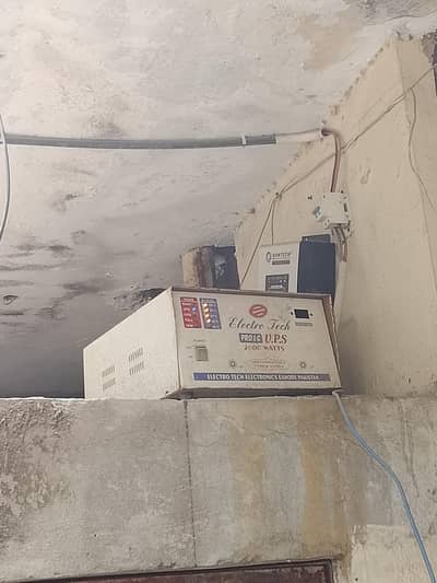 UPS 3000 WATTS