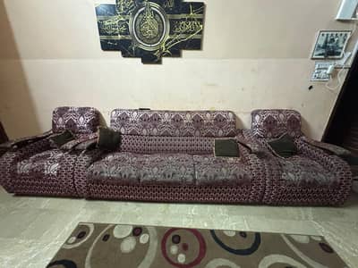 5 seater sofa set in burgundy color