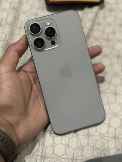 Apple iPhone 15 Pro Max