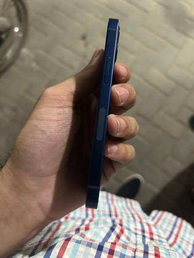 Apple iPhone 12 mini