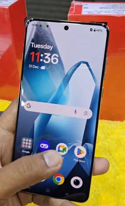 One Plus 13 12 GB 512 GB PTA approved 03296901880 my WhatsApp number