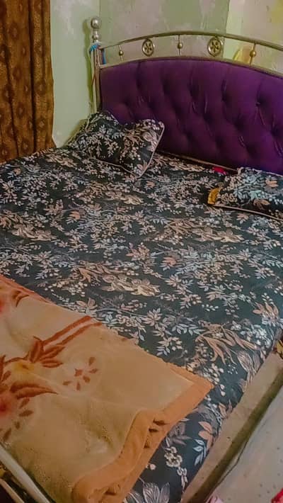 irone bed for sale arrgently