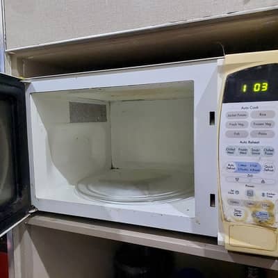 LG microwave oven Full Size