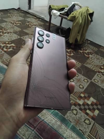 S22 ultra 8+128 gb 10/10 condition