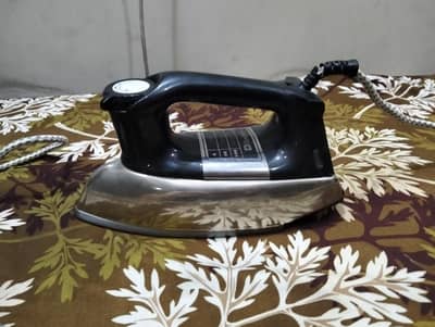 Dawlance dry iron