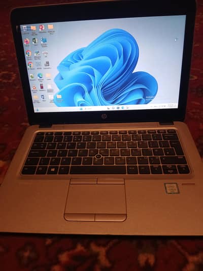 HP CORE i5 6th generation with charger perfact working 1