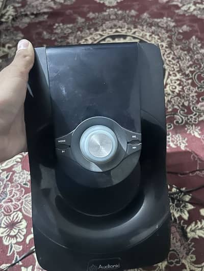 audionic mega 60