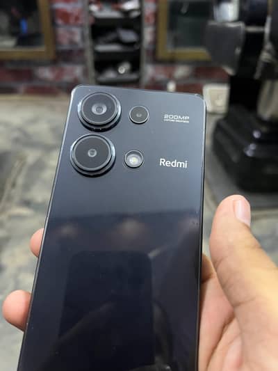 Xiaomi Redmi Note 13 Pro