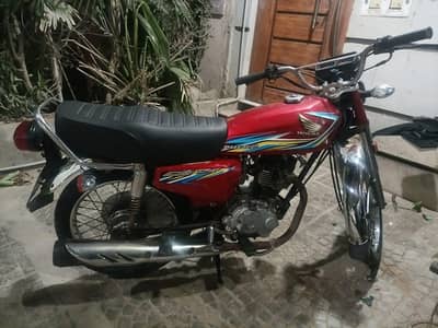 Honda 125 Karachi