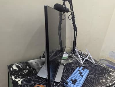 Dell 27inch monitor for sale