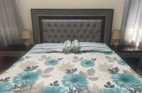 Bed + Side Tables + Dressing table