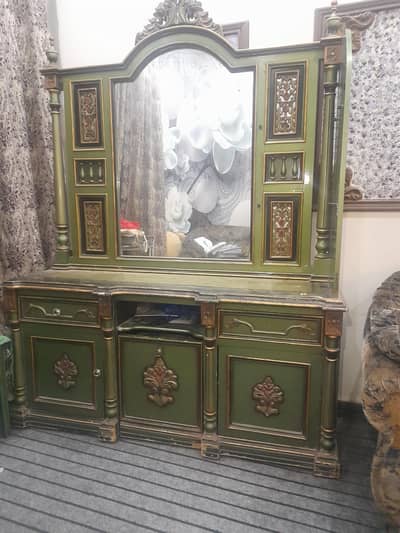 olive green dressing table