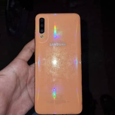 Samsung Mobile A70