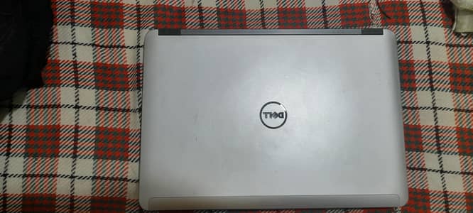 Dell Latitude E6440 Core i7 | 16GB RAM | SSD – Fast & Powerful 