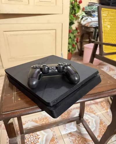 ps 4 500 gb non jailbreak sealed with one original controller