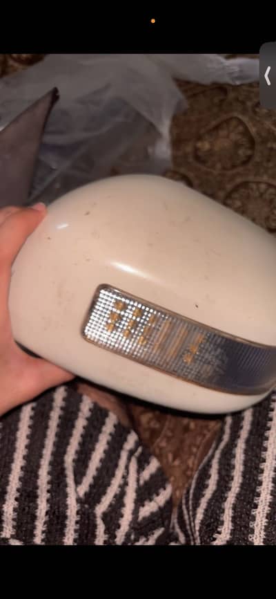 Nissan march side mirror