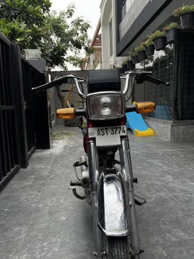 HONDA CD 70