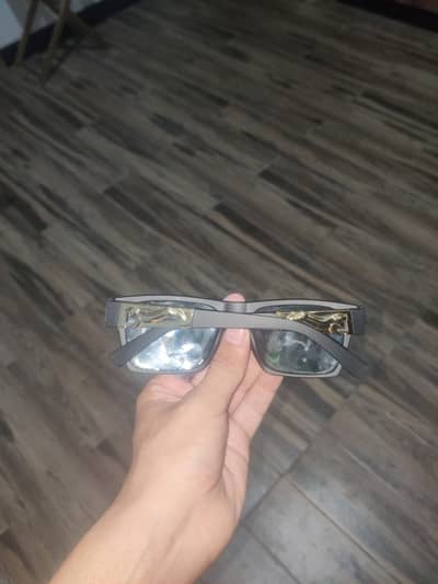 sun glasses
