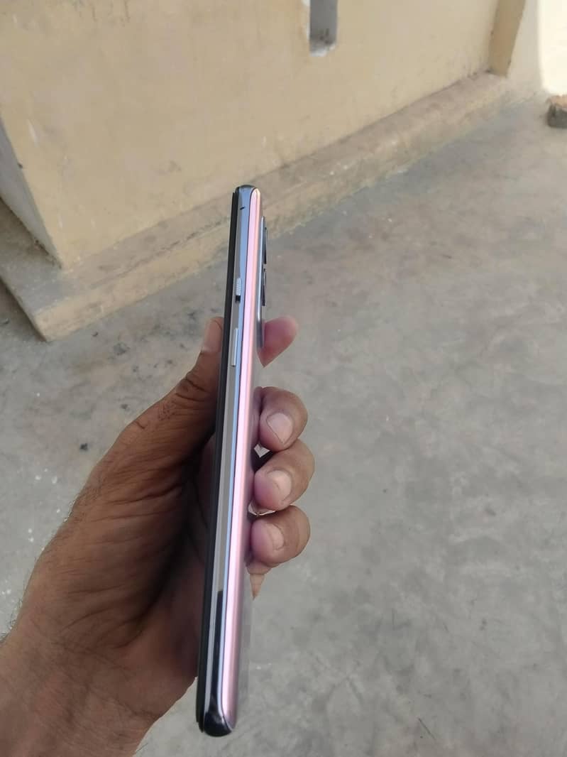 One Plus 9 4