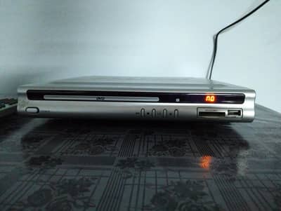 dvd player
