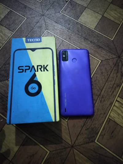 Tecno Spark 6 Go with box