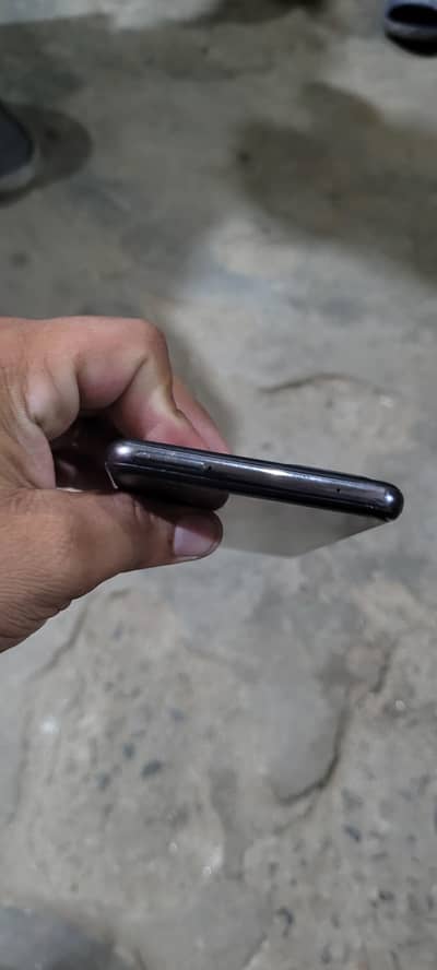 Samsung Mobile A52