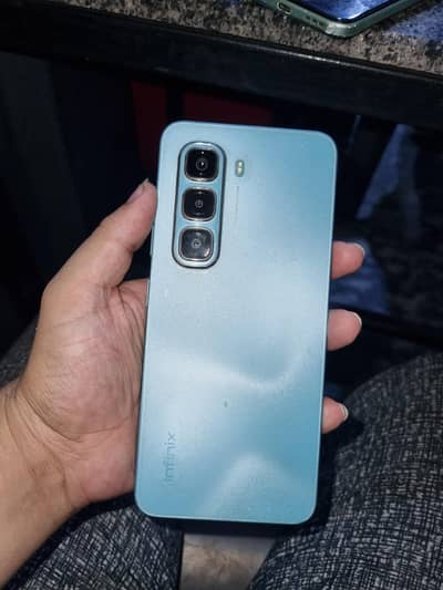 Infinix Hot 50 Pro.