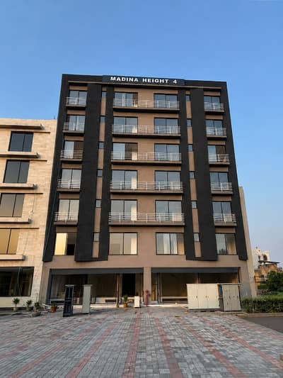 Ready To Move Aprtmnt For Sale Bahria Town Lahore