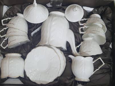 Fine porcelain tea