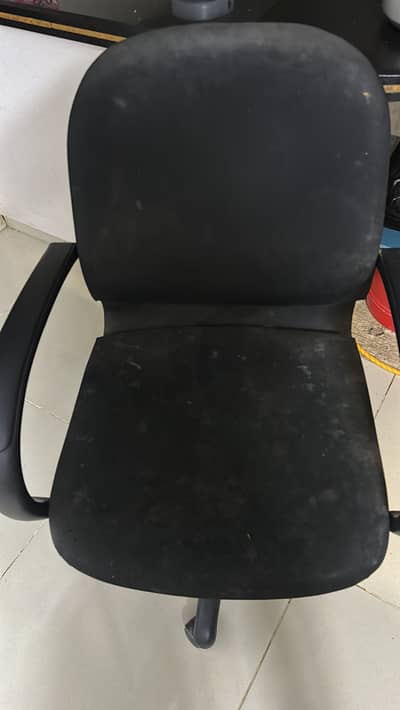 6 Office chairs comfortable