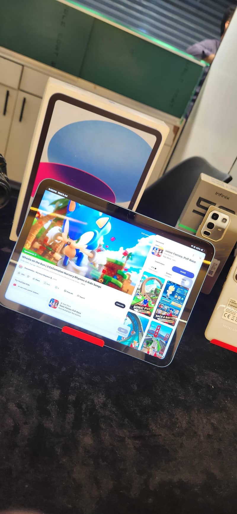 iPad 11 0