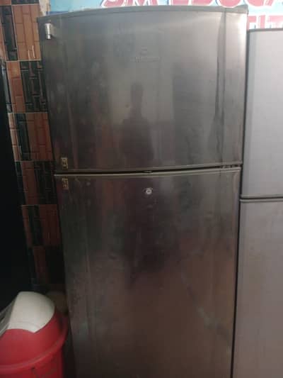 Used Refrigerator in Good Condition for Sale