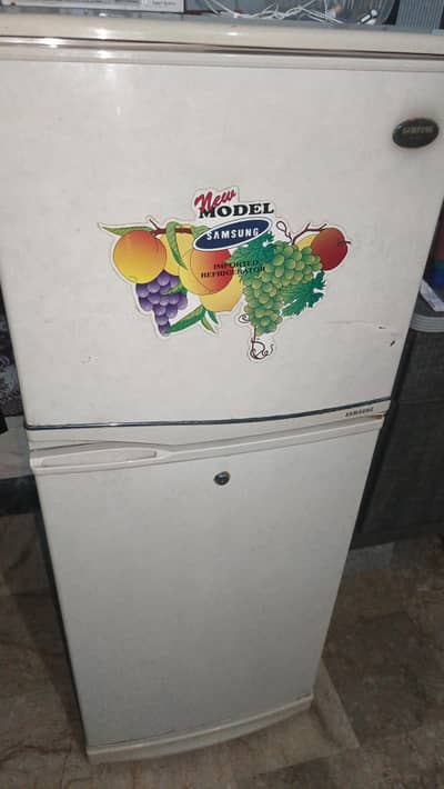 urjent sale SUMSUNG Frig