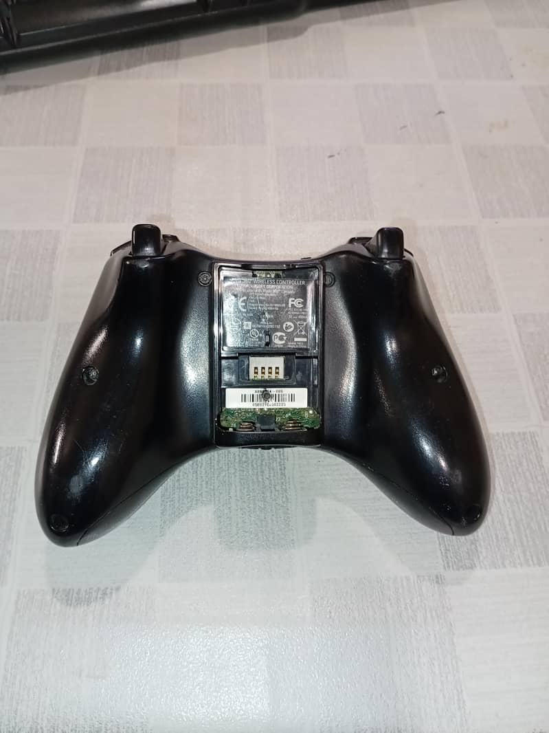 XBOX 360 Controller 1
