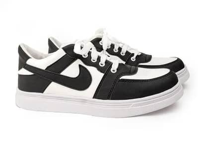 These Men's Rexine Fancy Sneakers