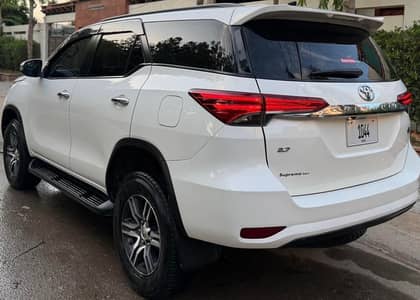 Toyota Fortuner G 2022