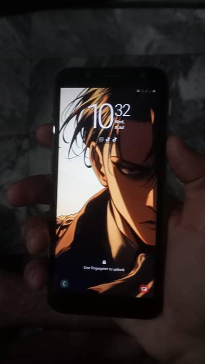 Samsung Mobile J6