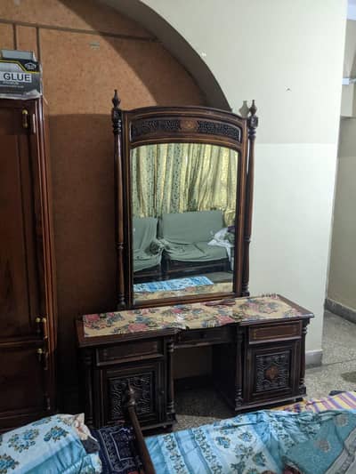 beautiful dressing table