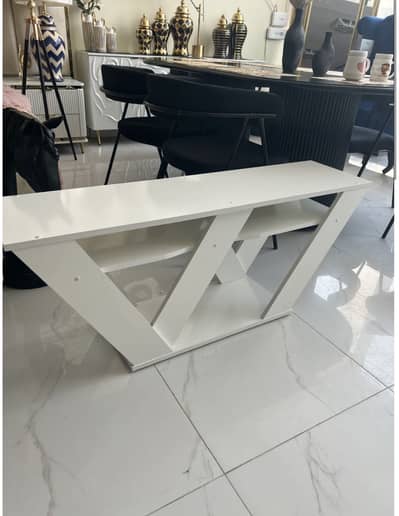 Console table